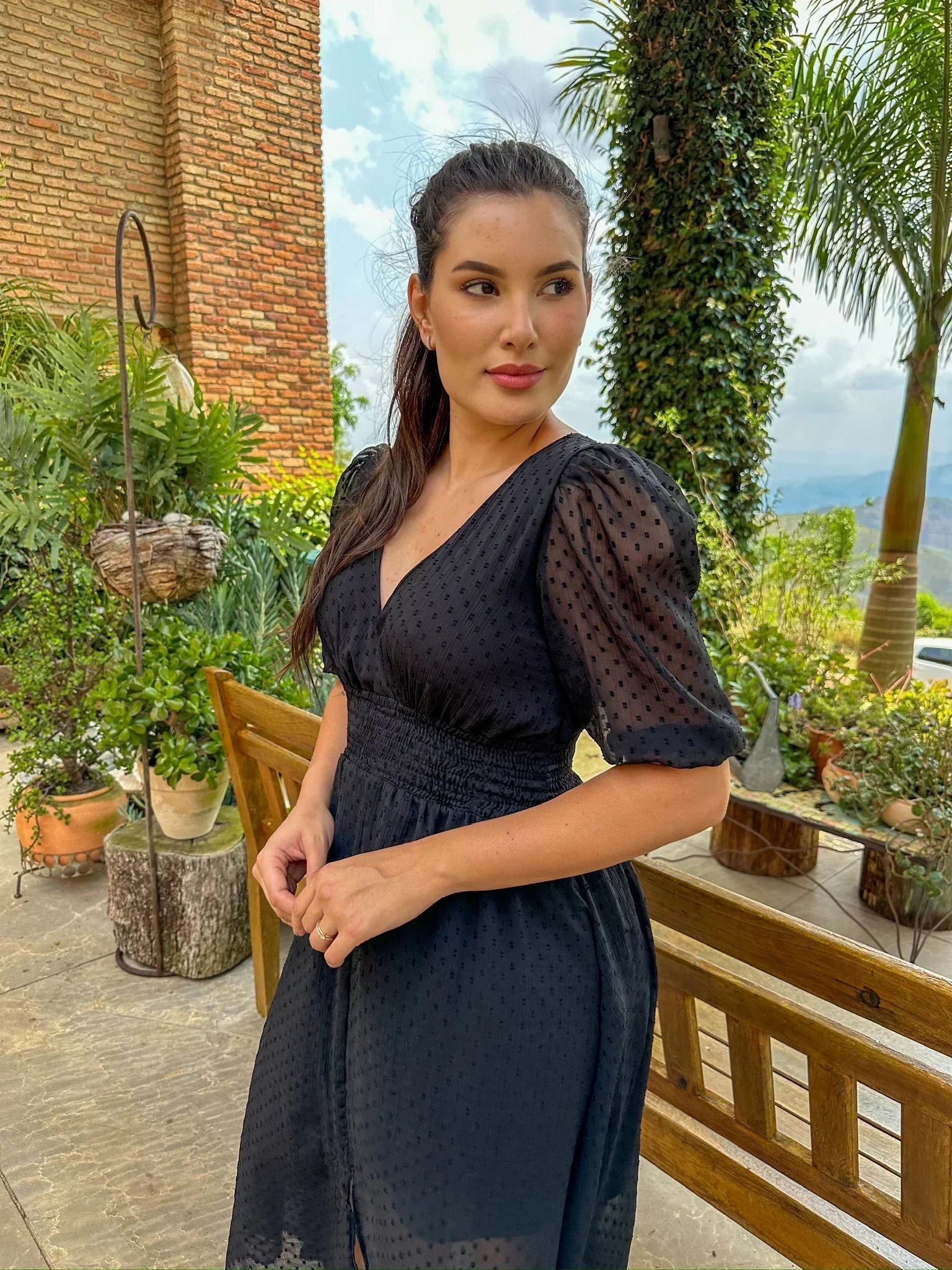 Vestido Vitória Manga 3/4 de Poá Preto
